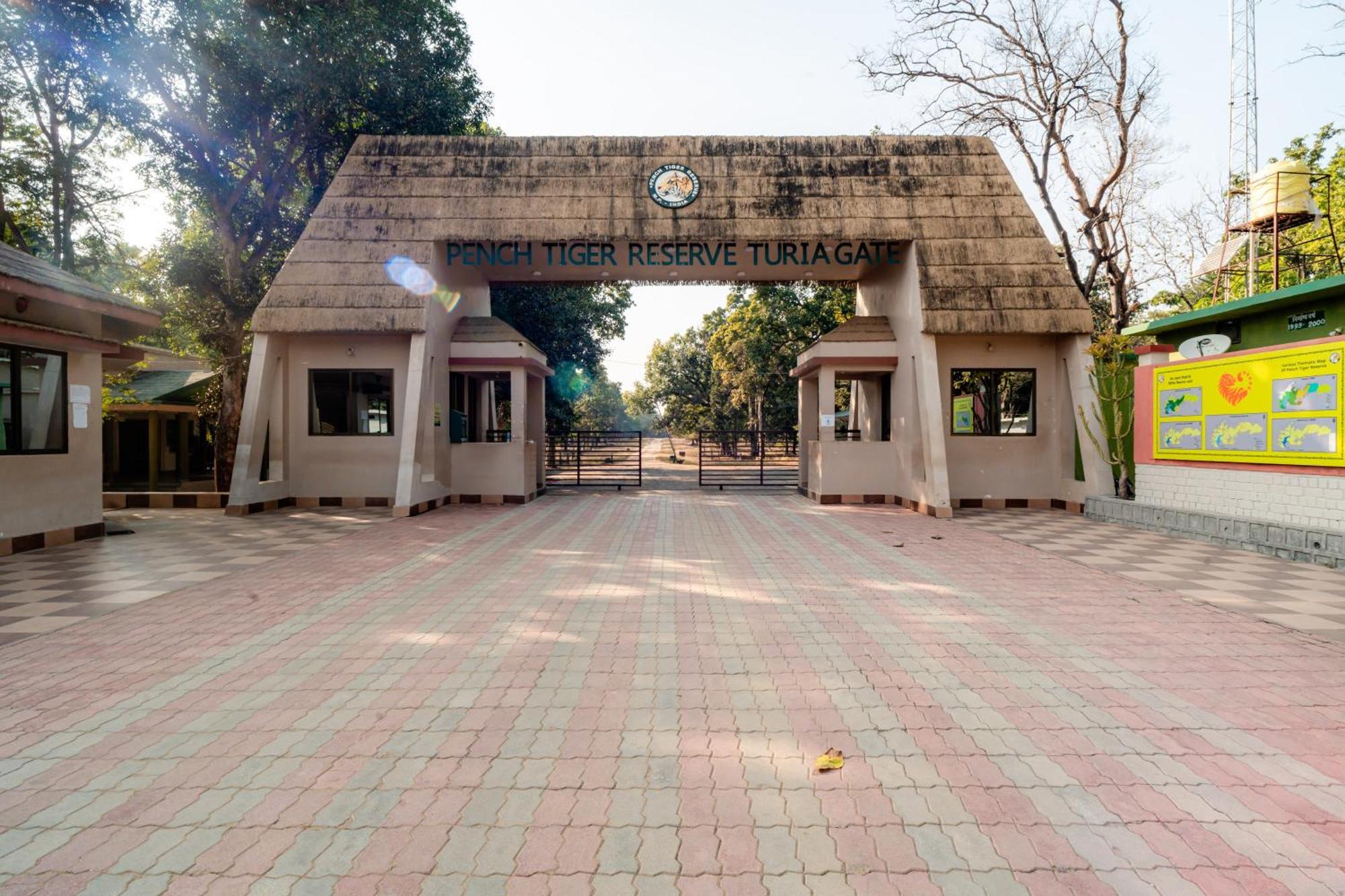 Treebo Premium Mowgli'S Den, Pench Otel Khawāsa Dış mekan fotoğraf