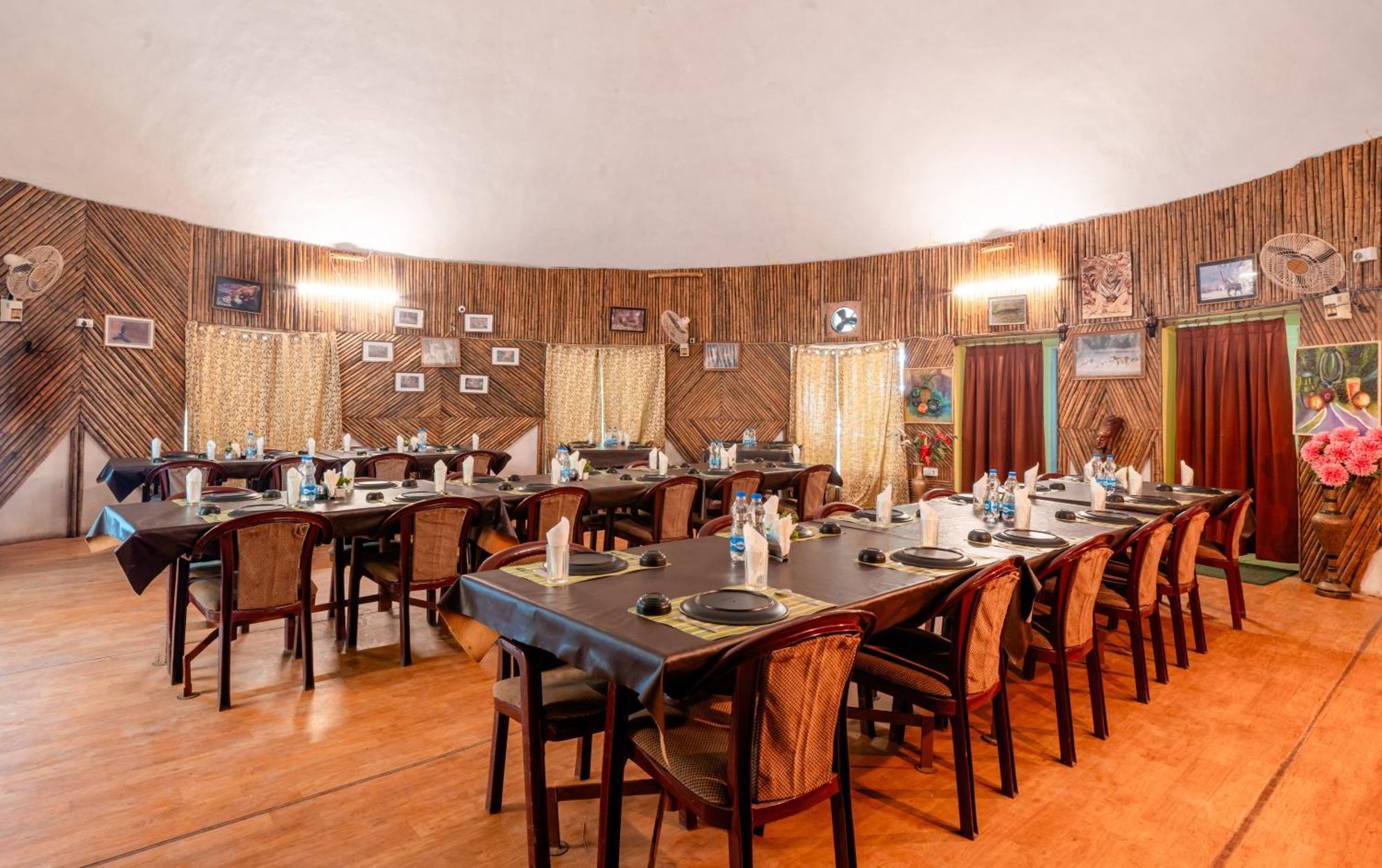 Treebo Premium Mowgli'S Den, Pench Otel Khawāsa Dış mekan fotoğraf