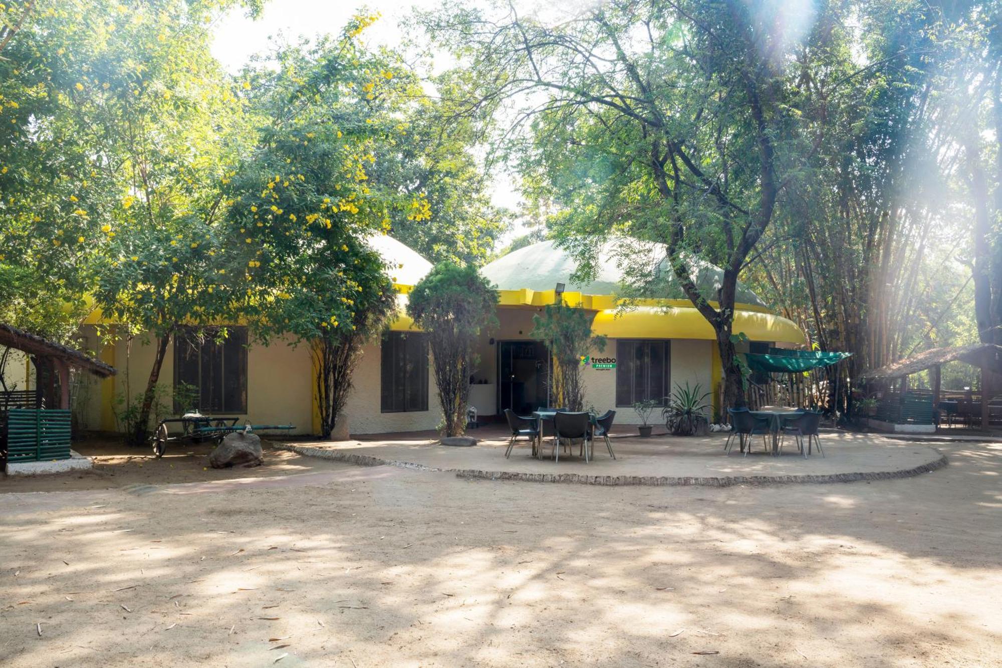 Treebo Premium Mowgli'S Den, Pench Otel Khawāsa Dış mekan fotoğraf